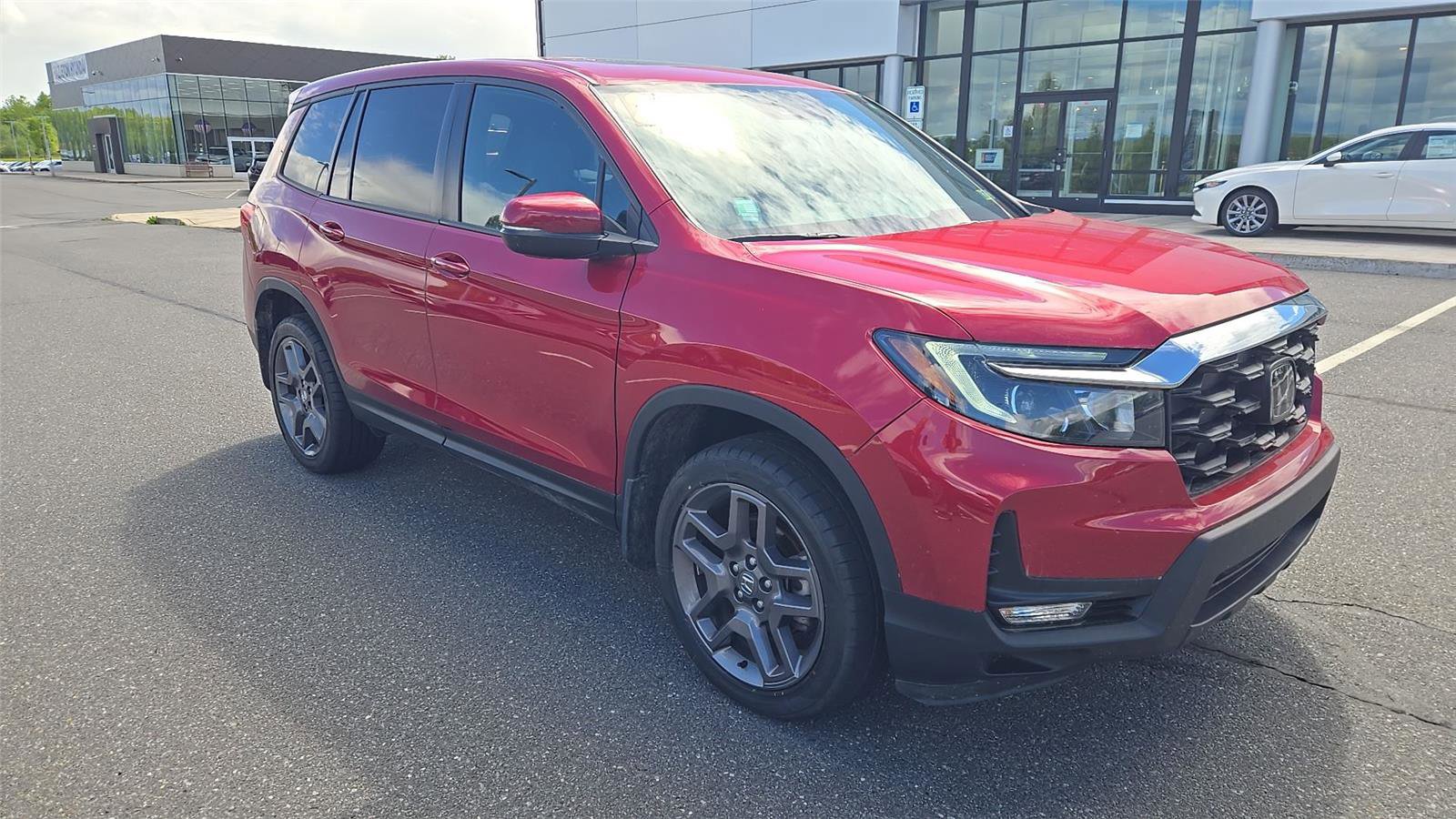 Used 2023 Honda Passport EX-L image 7