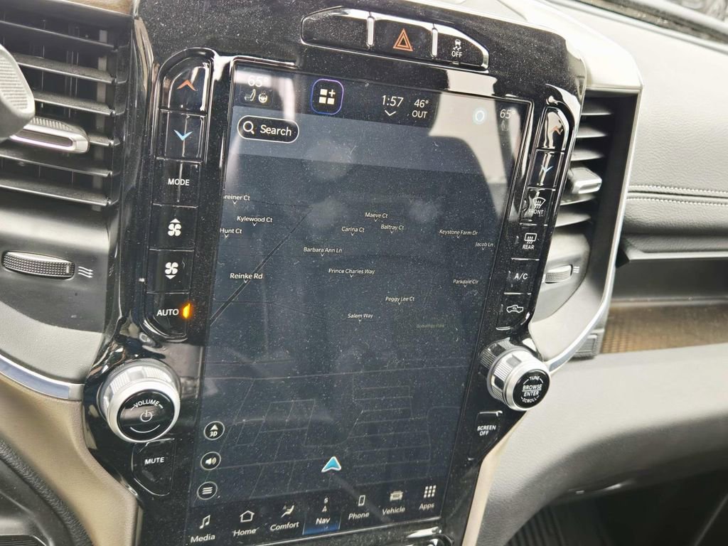 Used 2023 RAM 3500 Laramie image 27