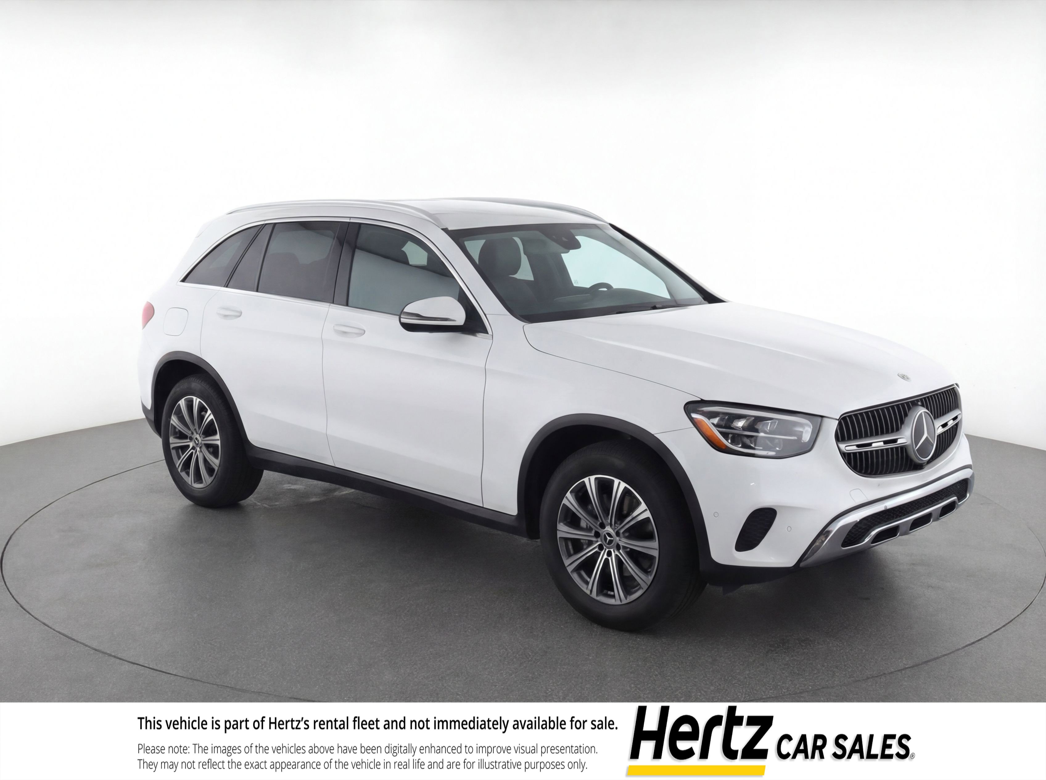 Used 2024 Mercedes-Benz GLC 300 image 1