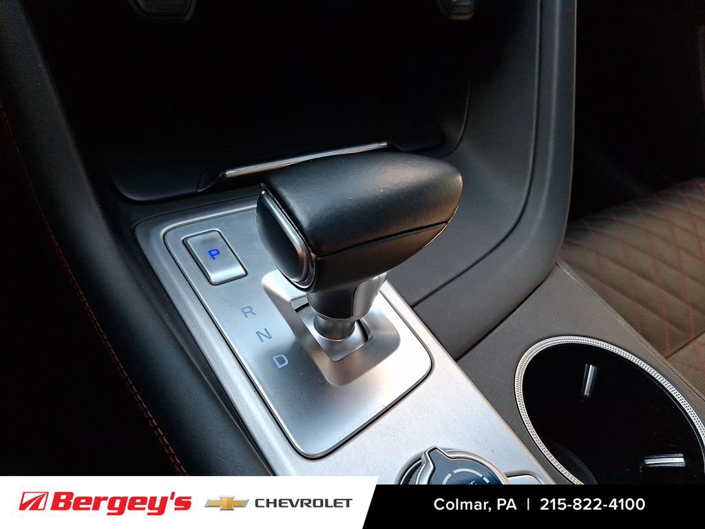 Used 2021 Genesis G70 3.3T image 17