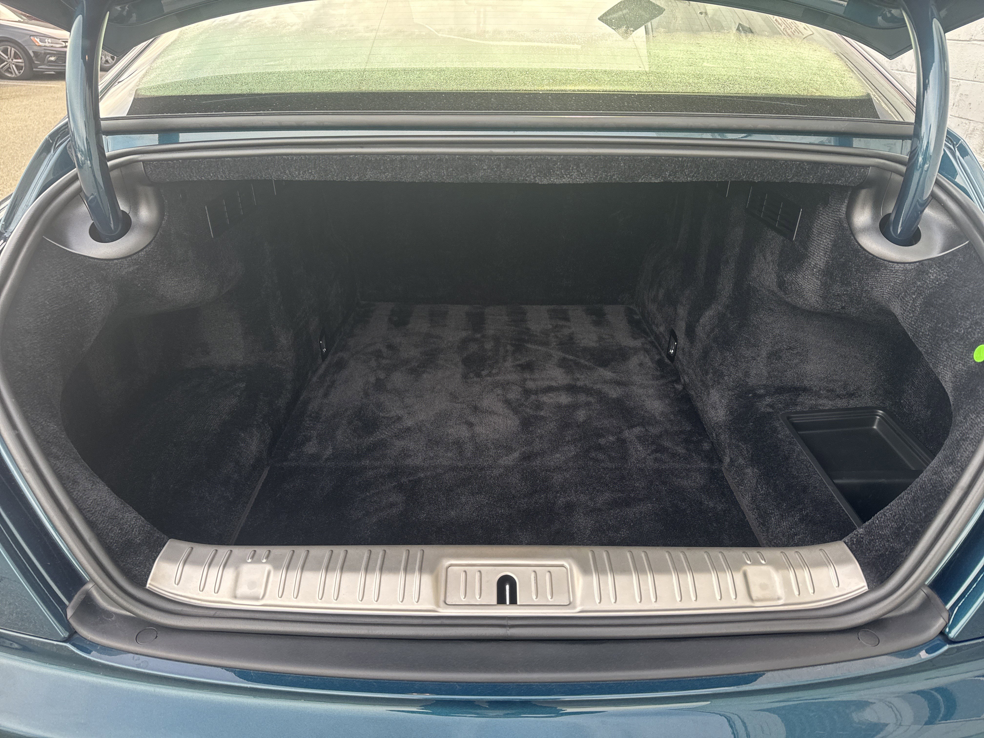 Used 2020 Rolls-Royce Wraith image 27