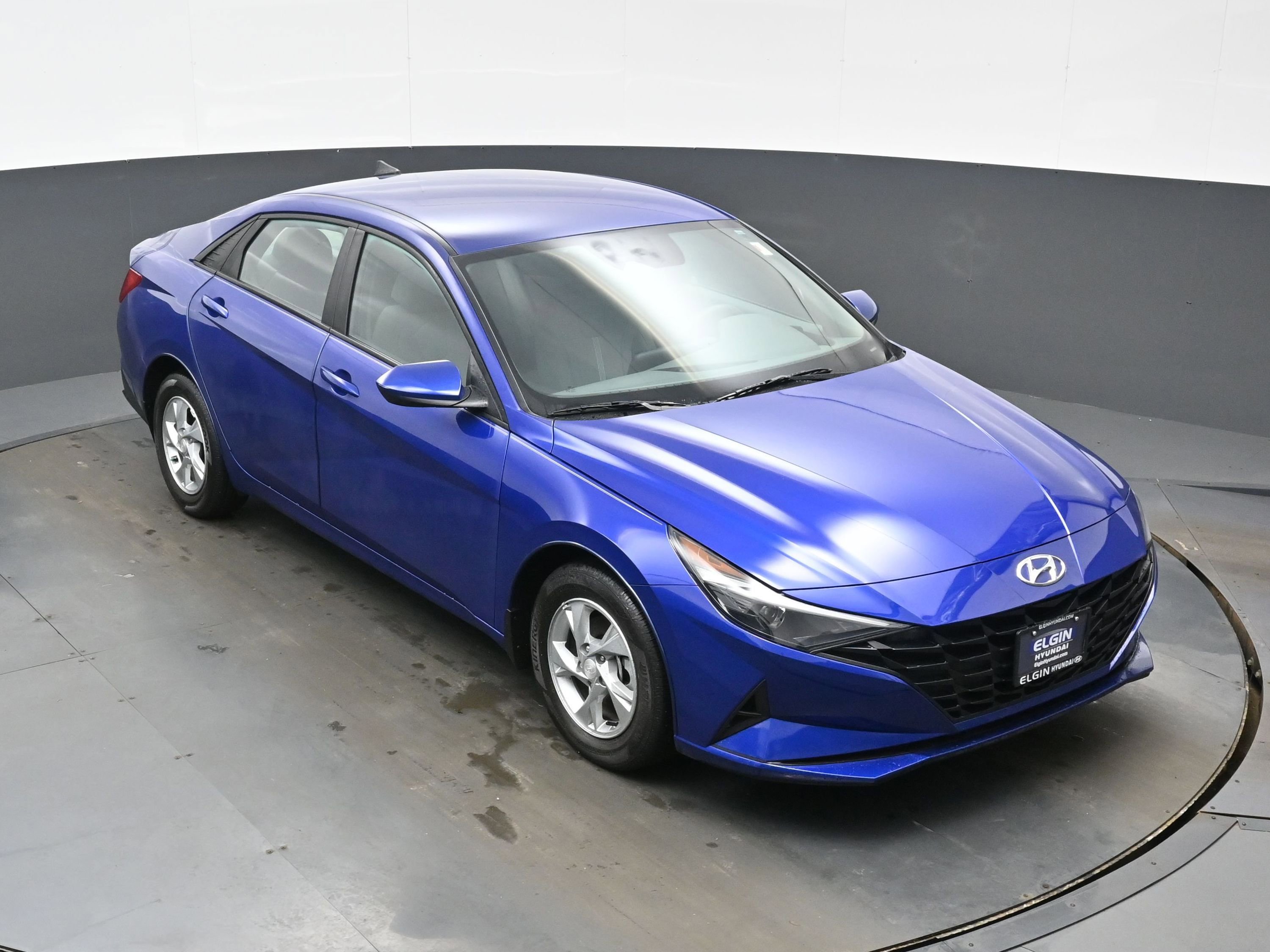 Used 2023 Hyundai Elantra SE image 37