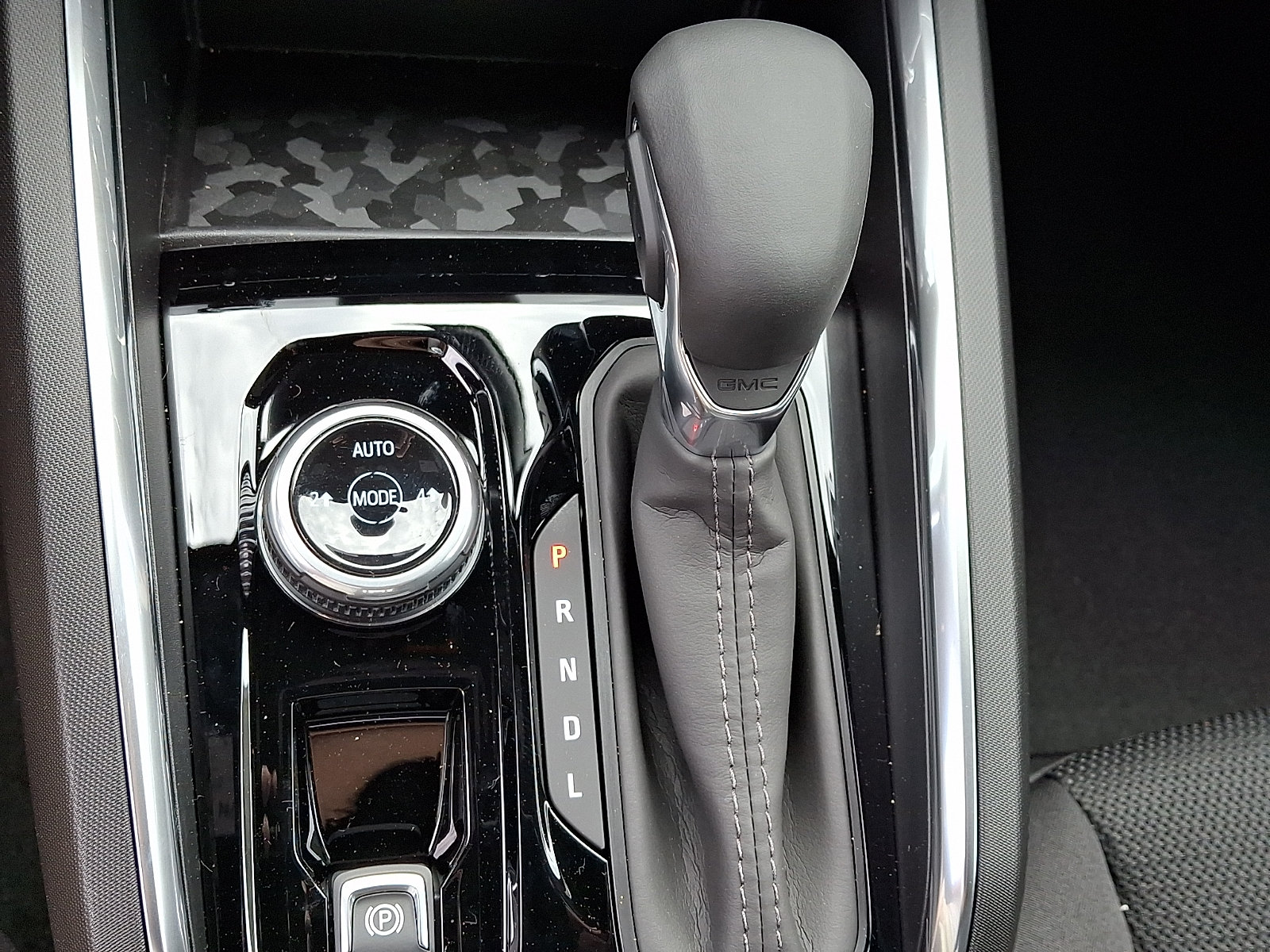 New 2026 GMC Canyon Elevation AWD/4WD image 7