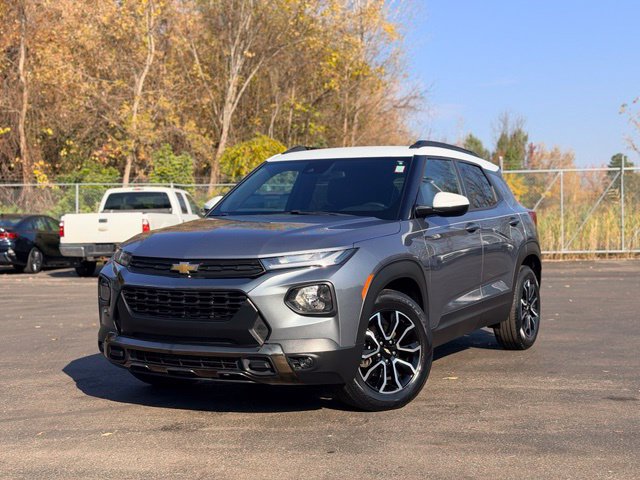 Used 2021 Chevrolet TrailBlazer ACTIV FWD image 2