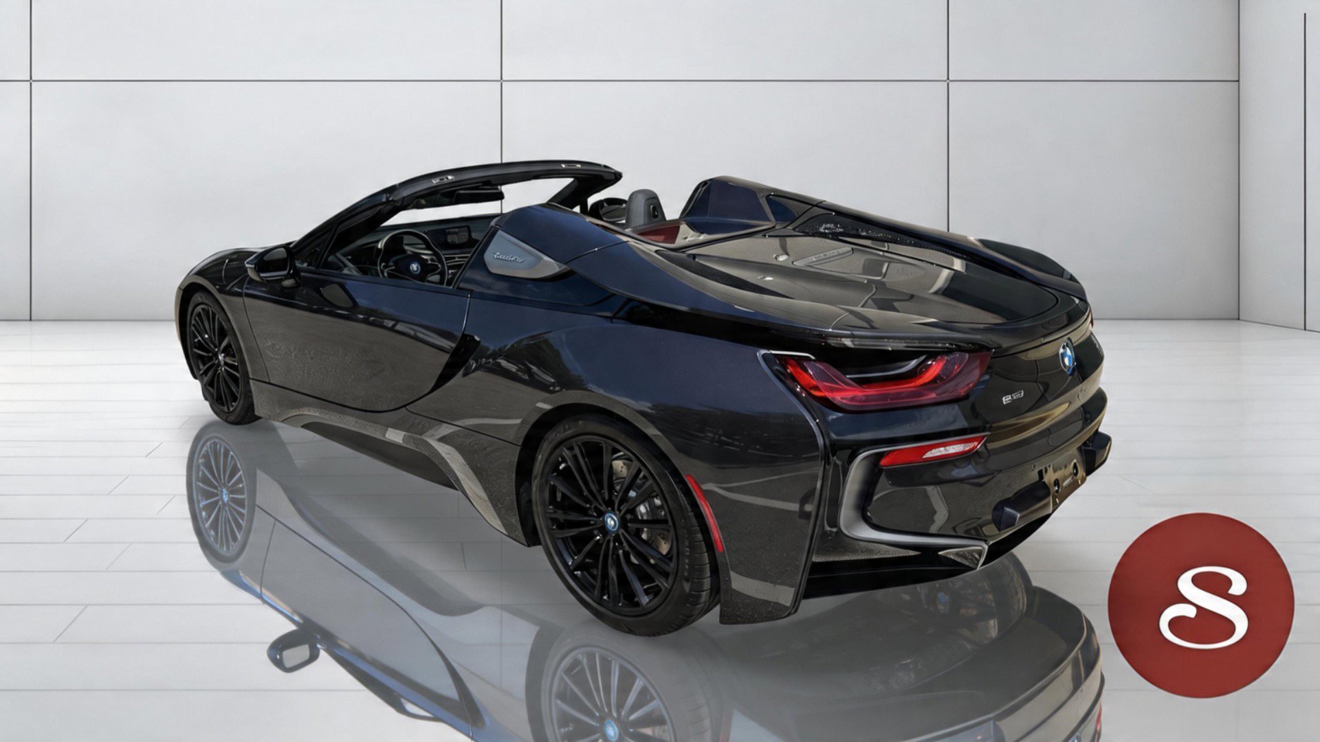 Used 2019 BMW i8 Roadster AWD/4WD image 2