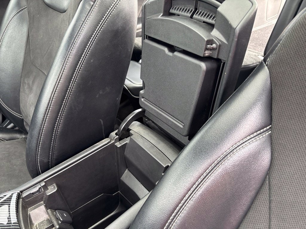 Used 2019 Ford Edge ST w/ Equipment Group 401A AWD/4WD image 15