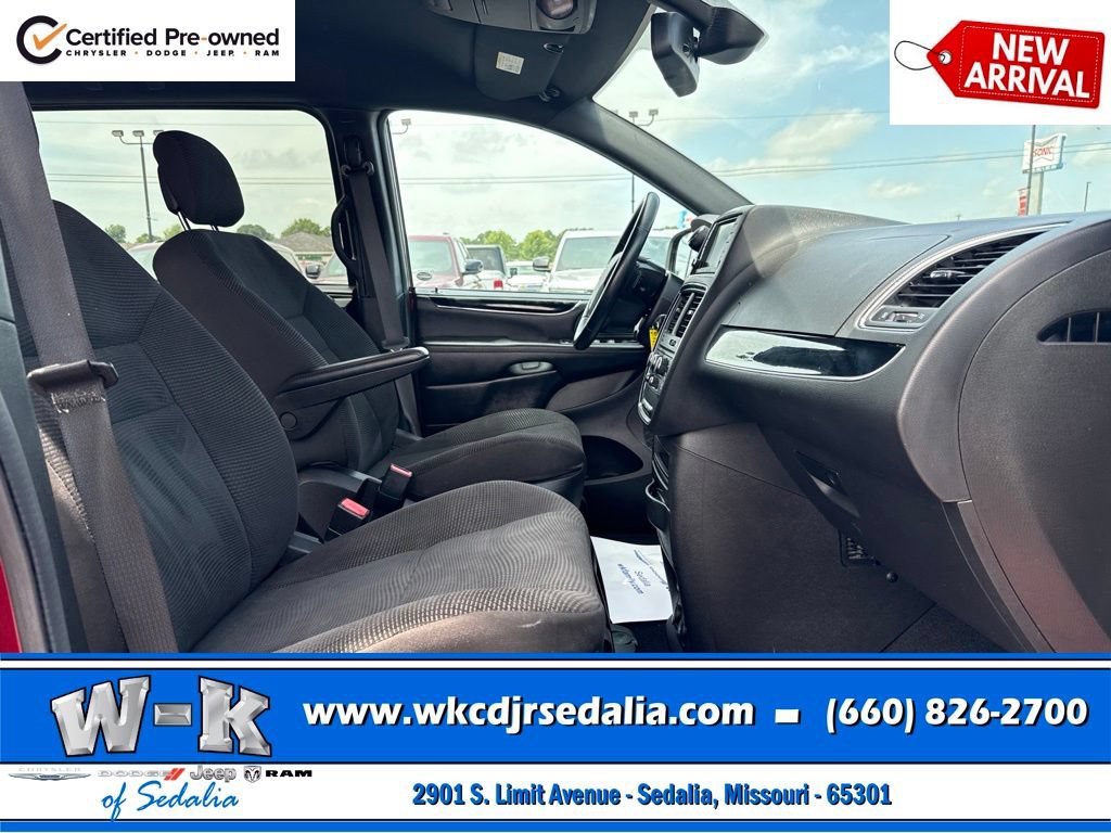 Certified 2020 Dodge Grand Caravan SE FWD image 27