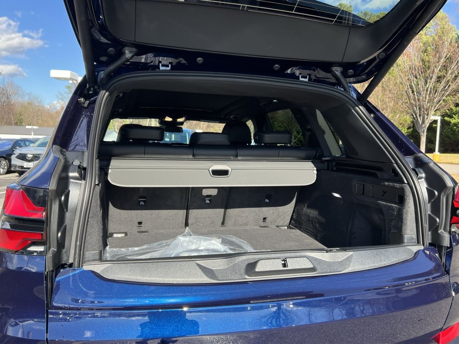 New 2026 BMW X5 xDrive40i AWD/4WD image 18