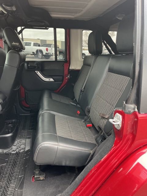 Used 2012 Jeep Wrangler Unlimited Sport image 32