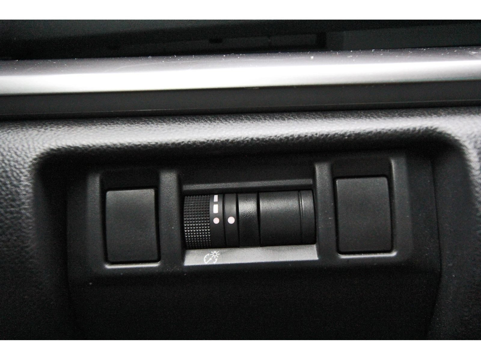 Certified 2024 Subaru Impreza 2.0i Sport AWD/4WD image 19