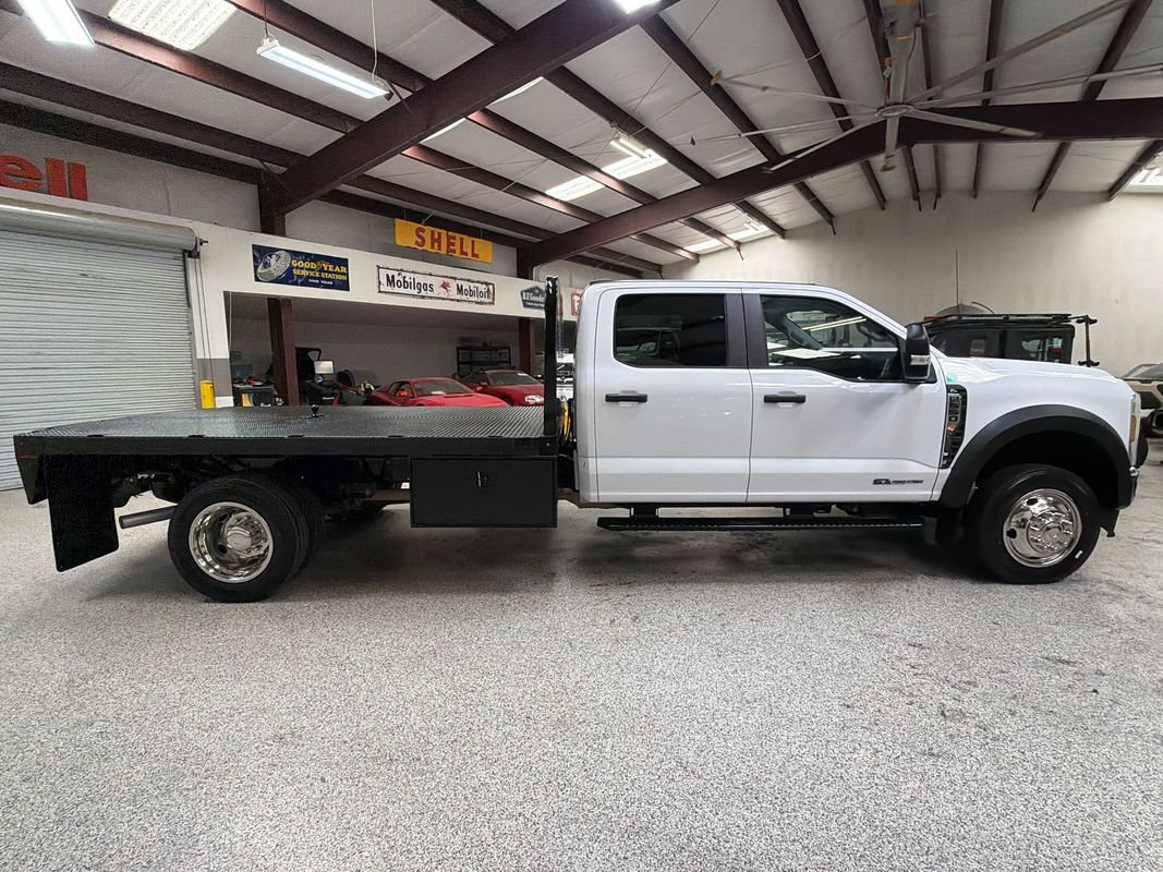 Used 2024 Ford F550 4x4 Crew Cab Super Duty image 9