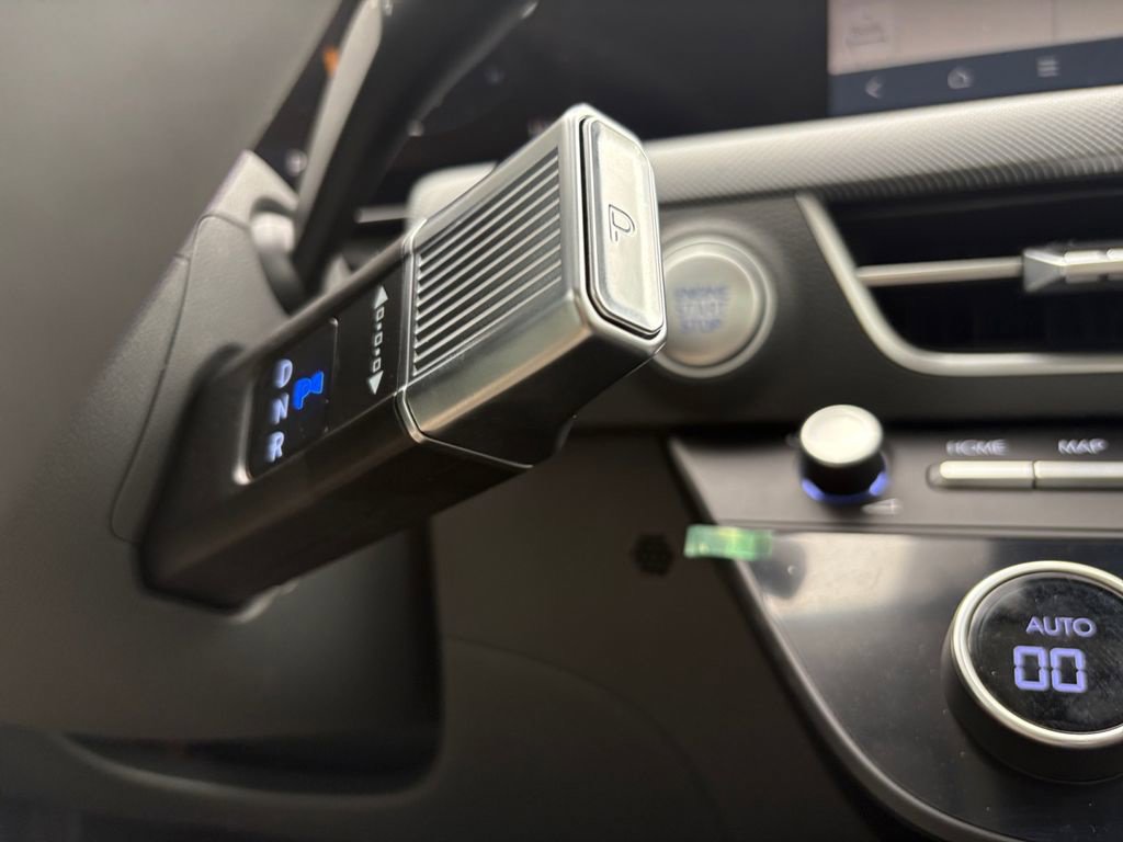 New 2024 Hyundai Sonata SEL FWD image 37