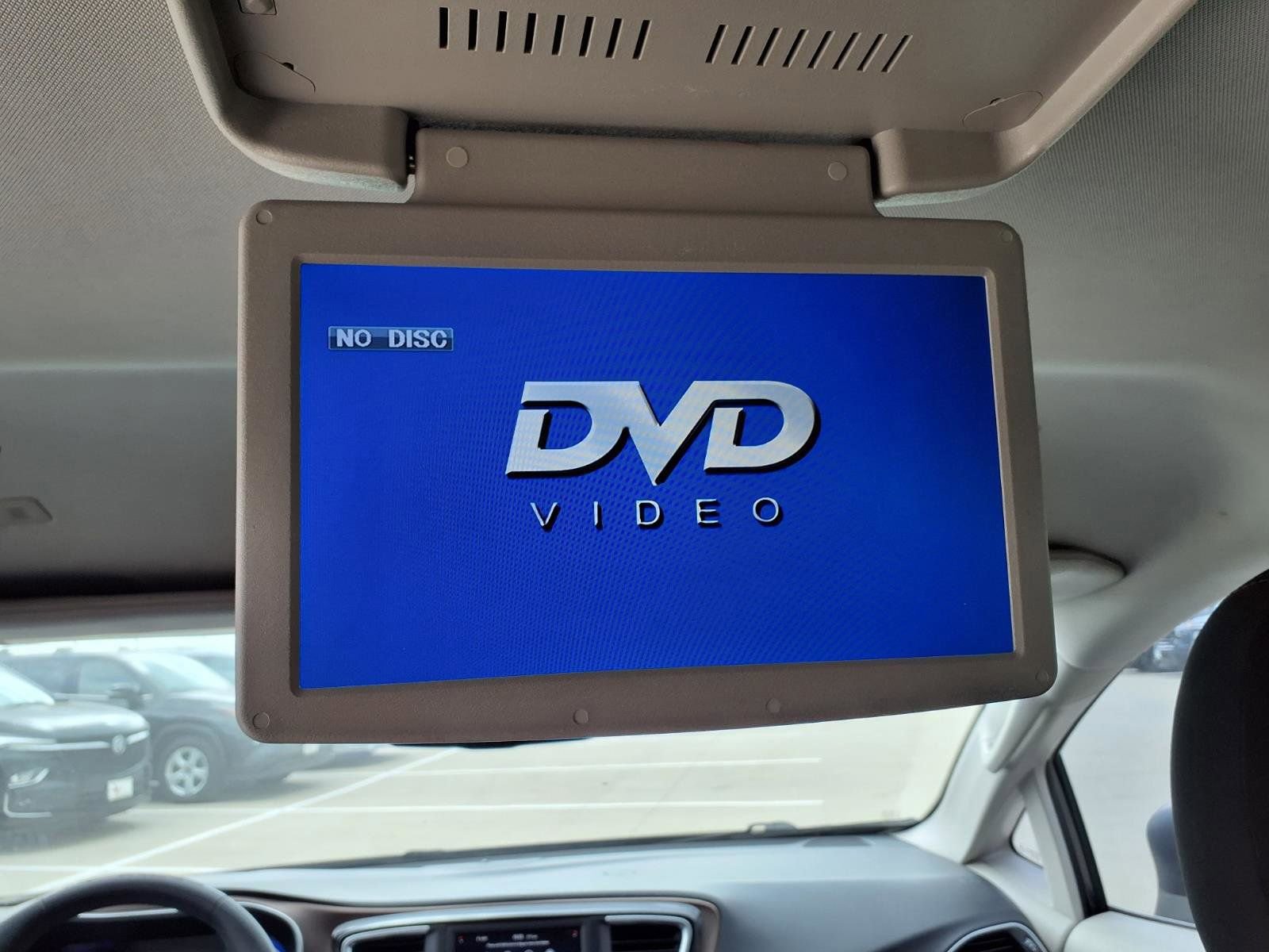 Used 2019 Chrysler Pacifica LX image 19