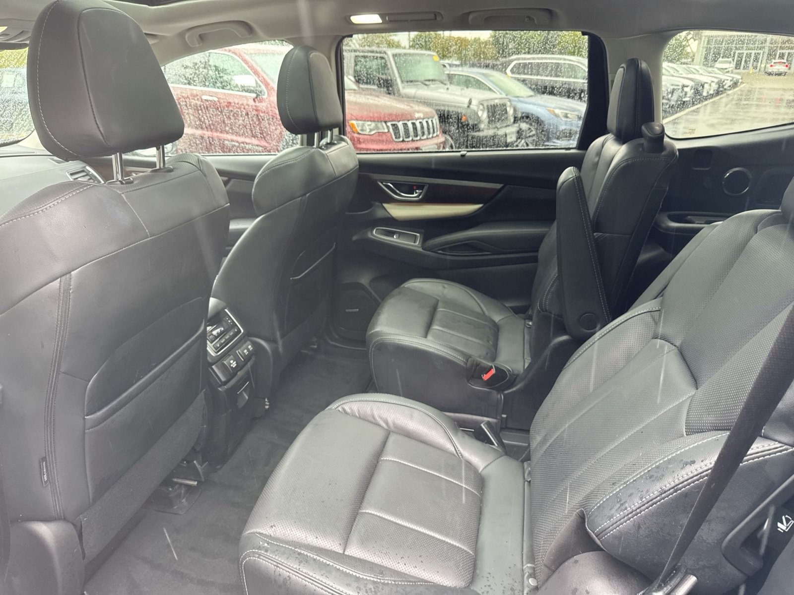 Used 2022 Subaru Ascent Touring w/ Popular Package #2A AWD/4WD image 2