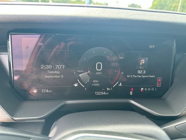 Used 2025 GMC Acadia Denali w/ LPO, Floor Liner Package FWD image 14