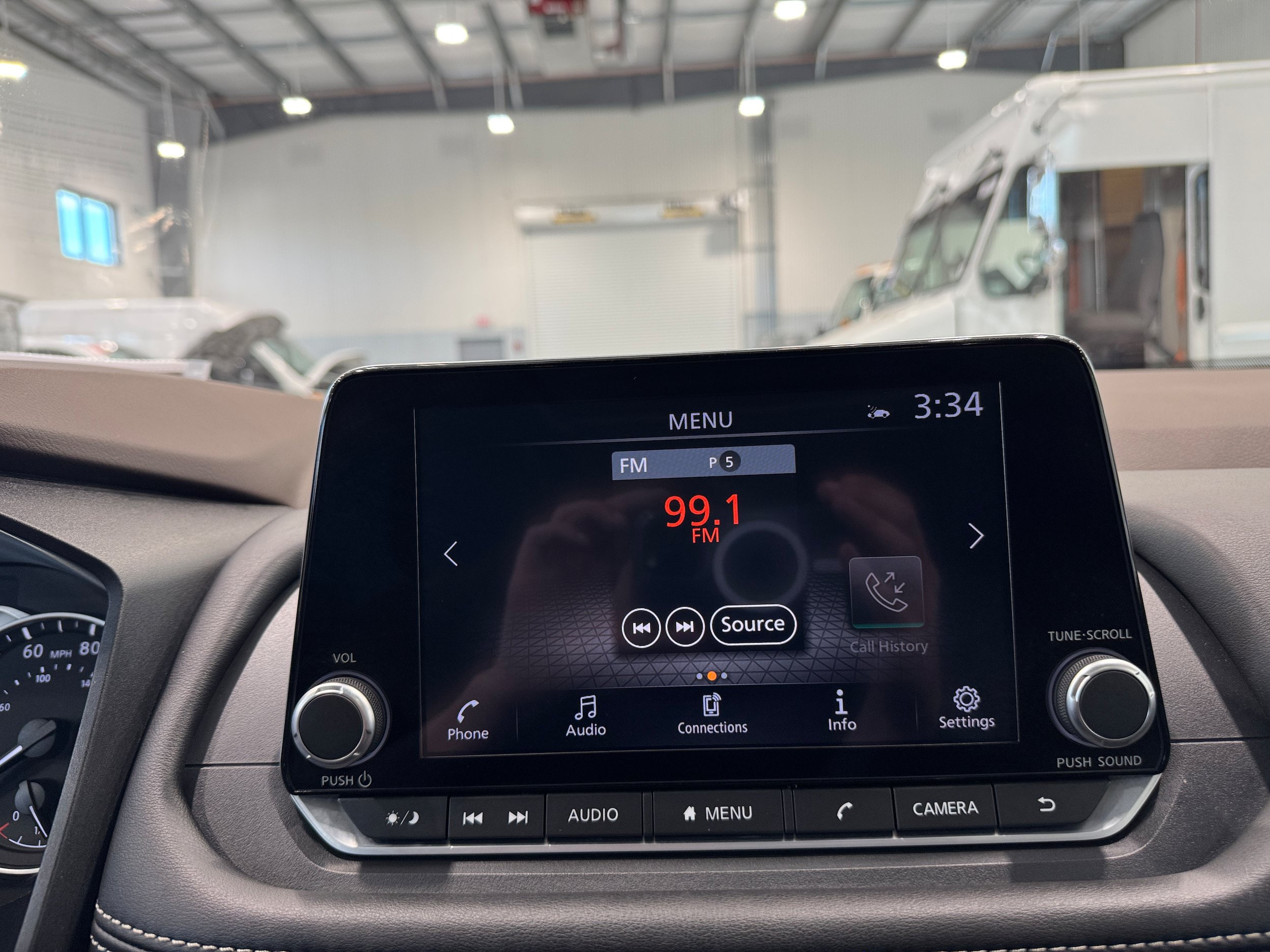 Certified 2023 Nissan Rogue SV w/ SV Premium B Package AWD/4WD image 16