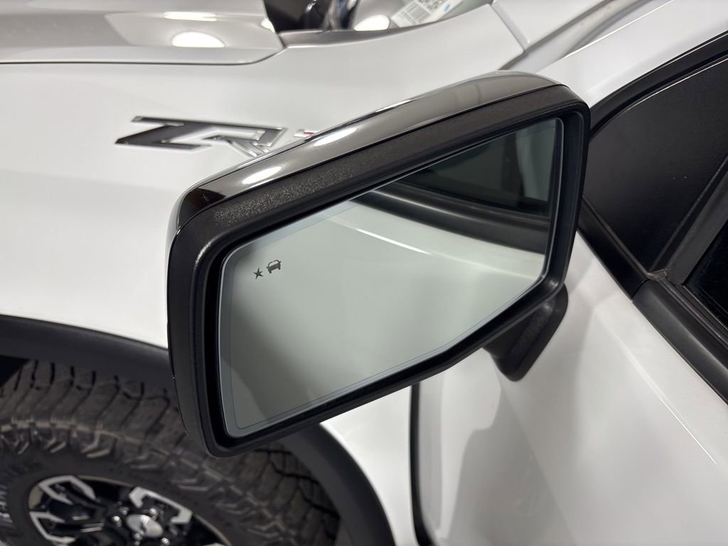 Used 2024 Chevrolet Silverado 1500 ZR2 w/ Technology Package image 12