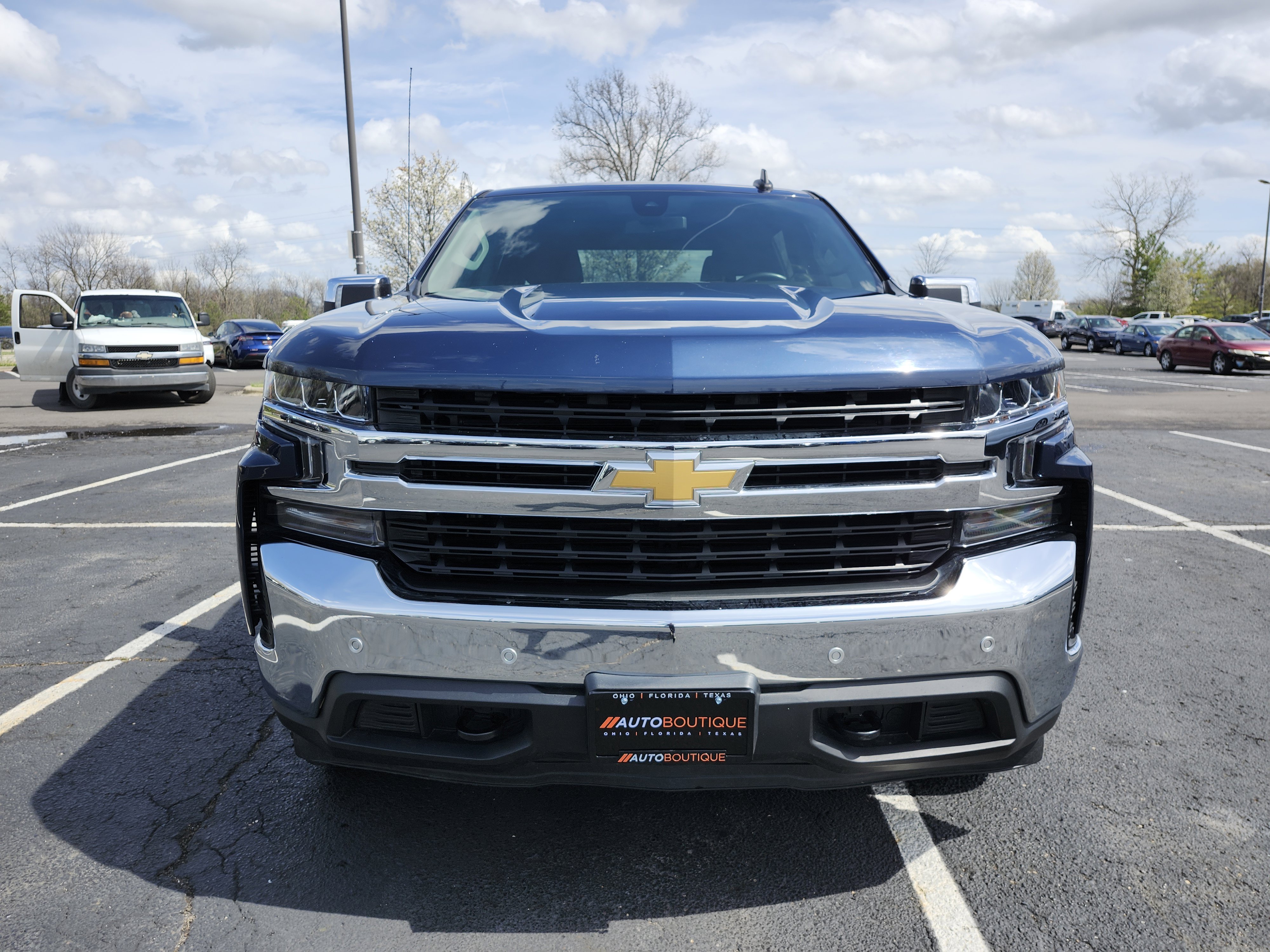Used 2022 Chevrolet Silverado 1500 LT w/ Safety Package II AWD/4WD image 12