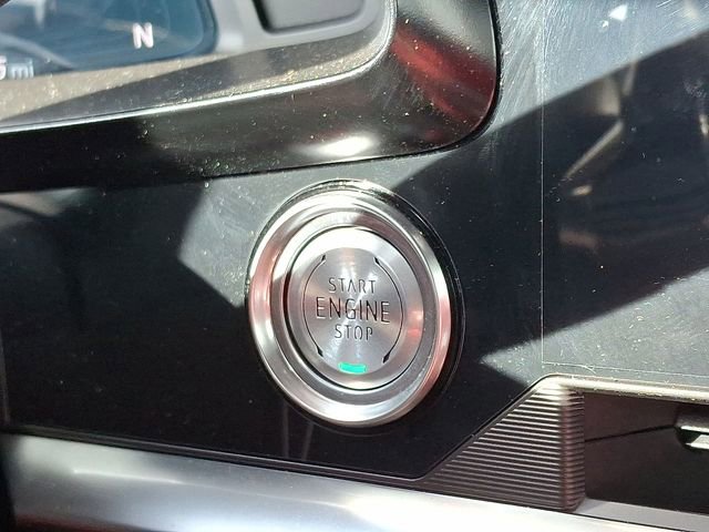 Certified 2023 Chevrolet Corvette Stingray w/ Z51 Performance Package image 9