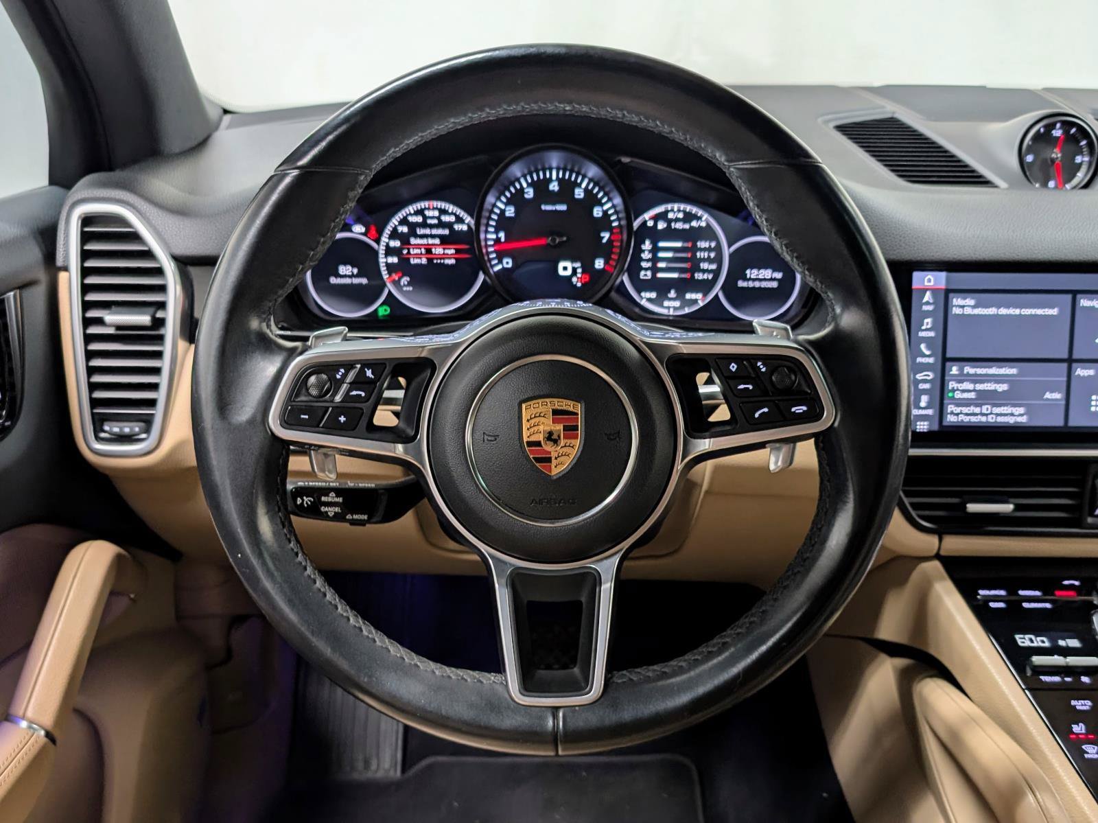 Used 2019 Porsche Cayenne AWD/4WD image 30