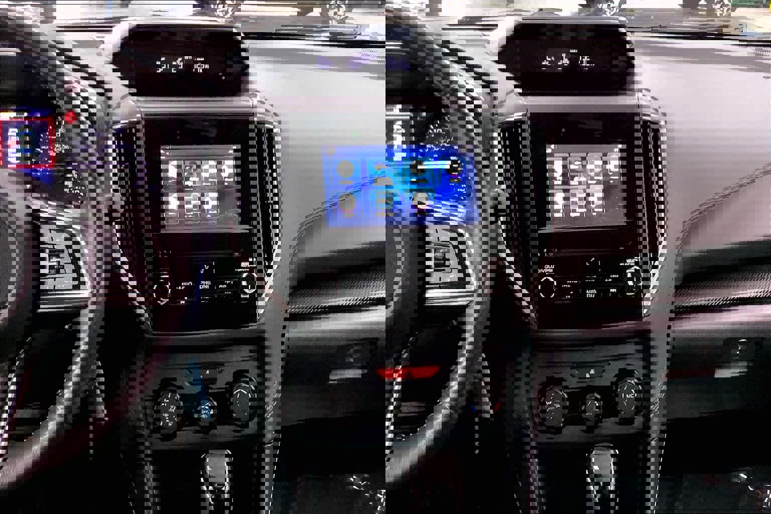 Used 2019 Subaru Crosstrek 2.0i Premium w/ Eyesight System image 6