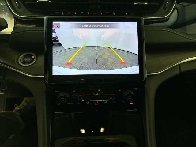 Used 2023 Jeep Grand Cherokee 4WD 4xe image 22