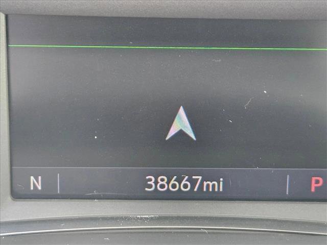 Used 2023 GMC Acadia SLT image 17