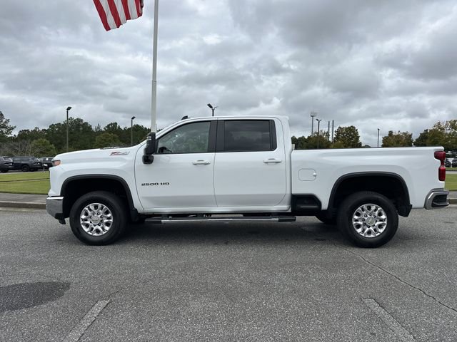 Used 2025 Chevrolet Silverado 2500 LT w/ Convenience Package AWD/4WD image 8