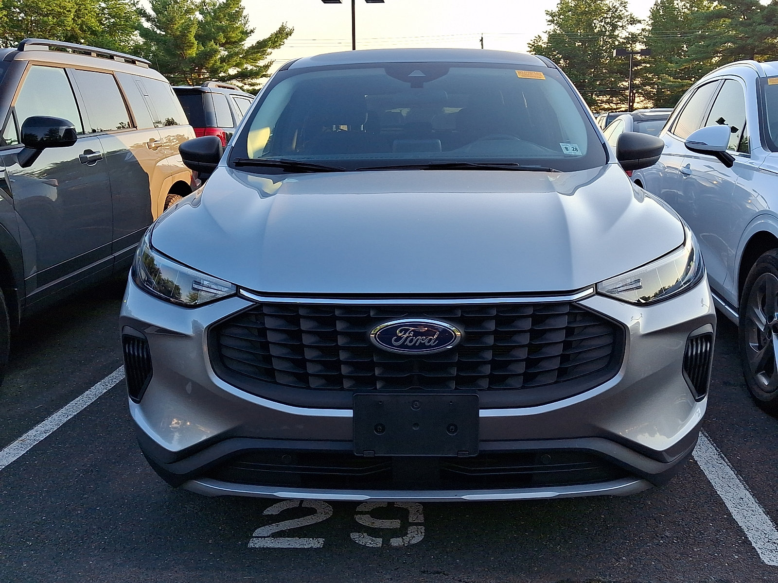 Used 2023 Ford Escape Active AWD/4WD image 3
