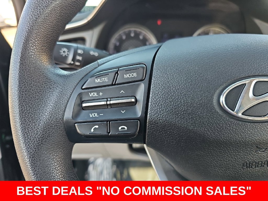 Used 2019 Hyundai Elantra SE FWD image 16