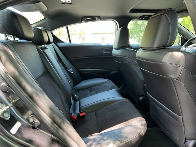 Used 2016 Acura ILX FWD image 19