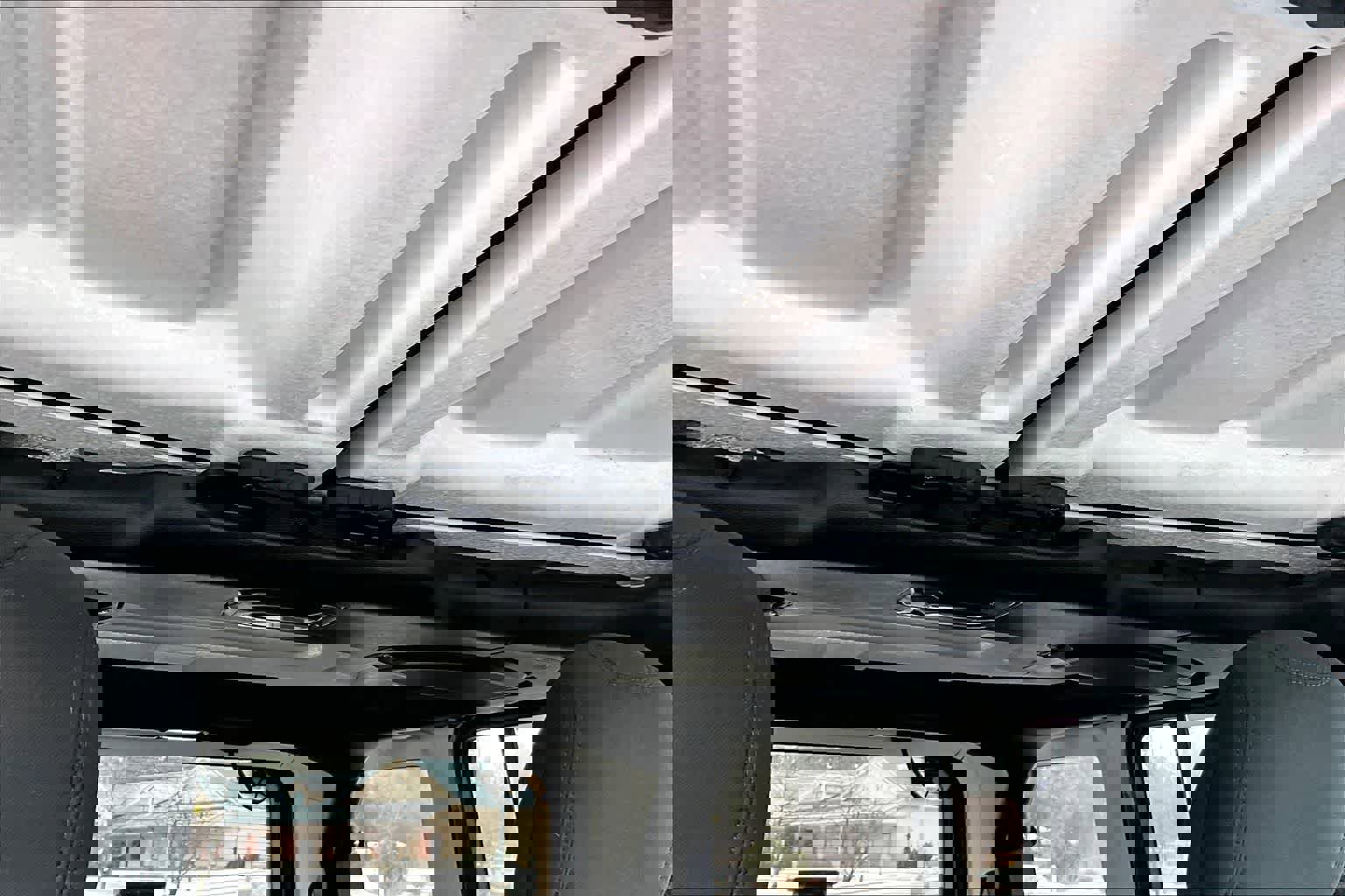 Used 2023 Jeep Wrangler Sahara image 30