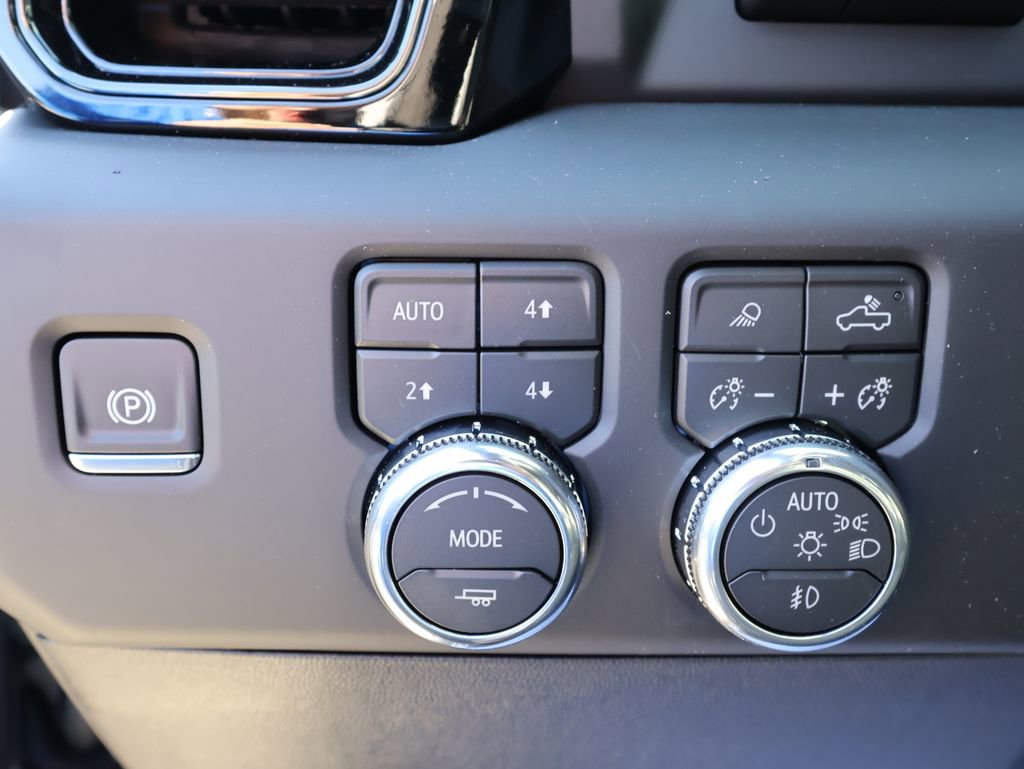 New 2026 GMC Sierra 2500 AT4X image 13