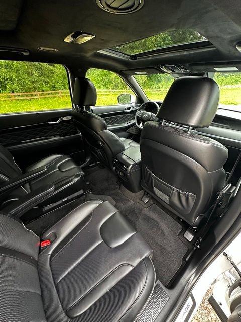 Used 2022 Hyundai Palisade Calligraphy w/ Cargo Package AWD/4WD image 19