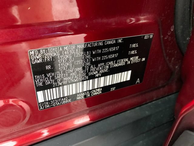 Used 2019 Toyota RAV4 XLE w/ Convenience Package FWD image 31