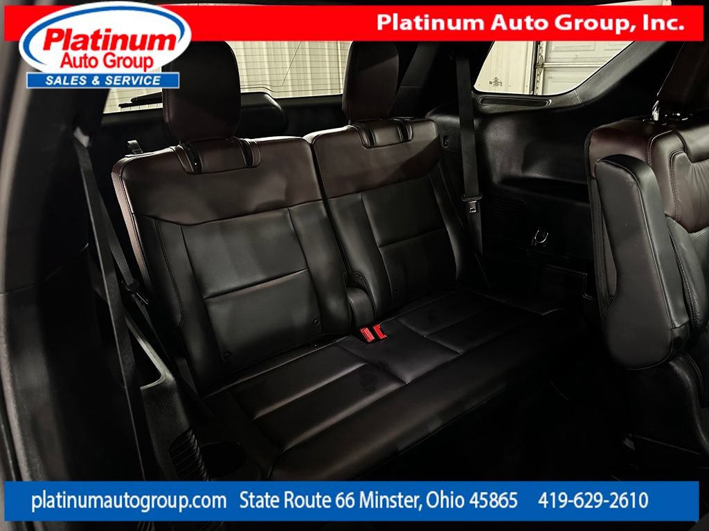 Used 2021 Ford Explorer Platinum w/ Equipment Group 601A AWD/4WD image 47