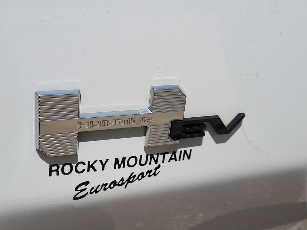 Used 2025 GMC Hummer EV 3X AWD/4WD image 18