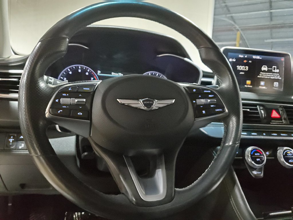 Used 2020 Genesis G70 2.0T AWD/4WD image 22