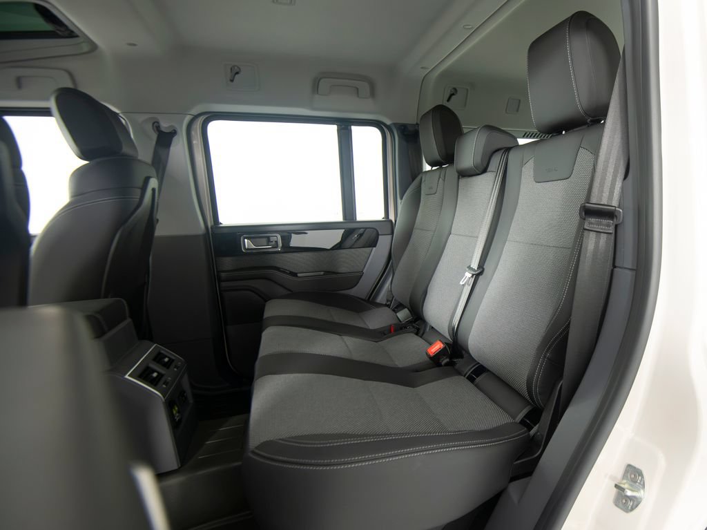 Used 2026 INEOS Grenadier Trialmaster Edition AWD/4WD image 33