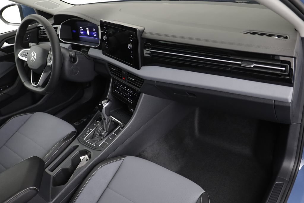 New 2027 Volkswagen Jetta SE FWD image 20