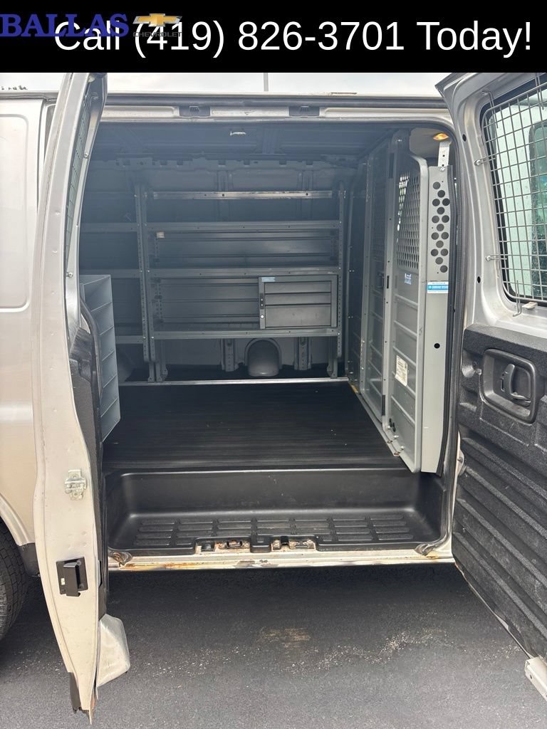 Used 2014 GMC Savana 2500 RWD image 15