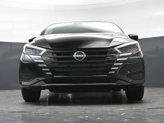 Used 2025 Nissan Versa SV w/ Trunk Package image 31