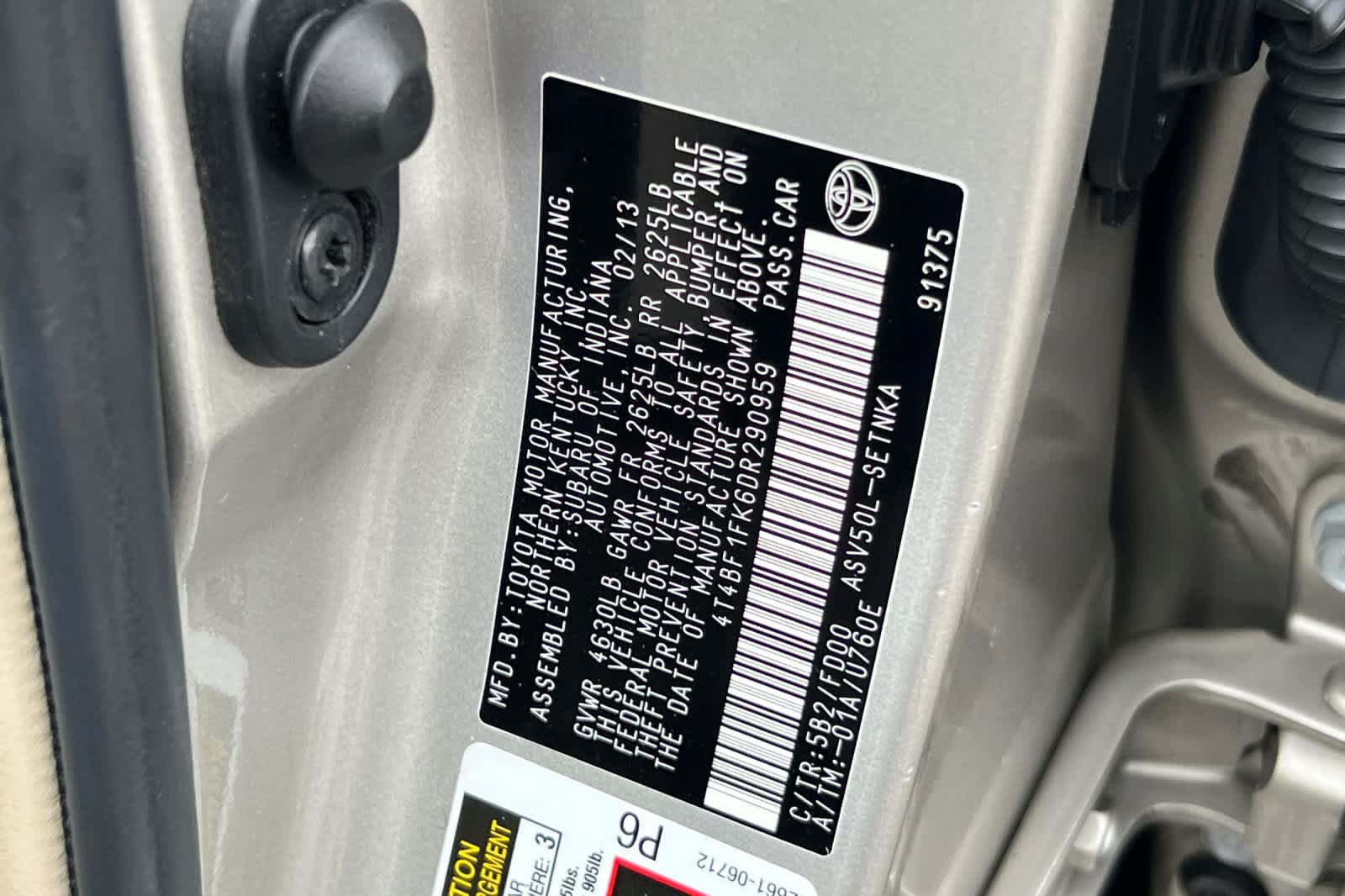 Used 2013 Toyota Camry LE FWD image 30