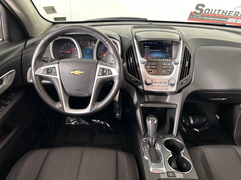 Used 2017 Chevrolet Equinox LT w/ Convenience Package image 17