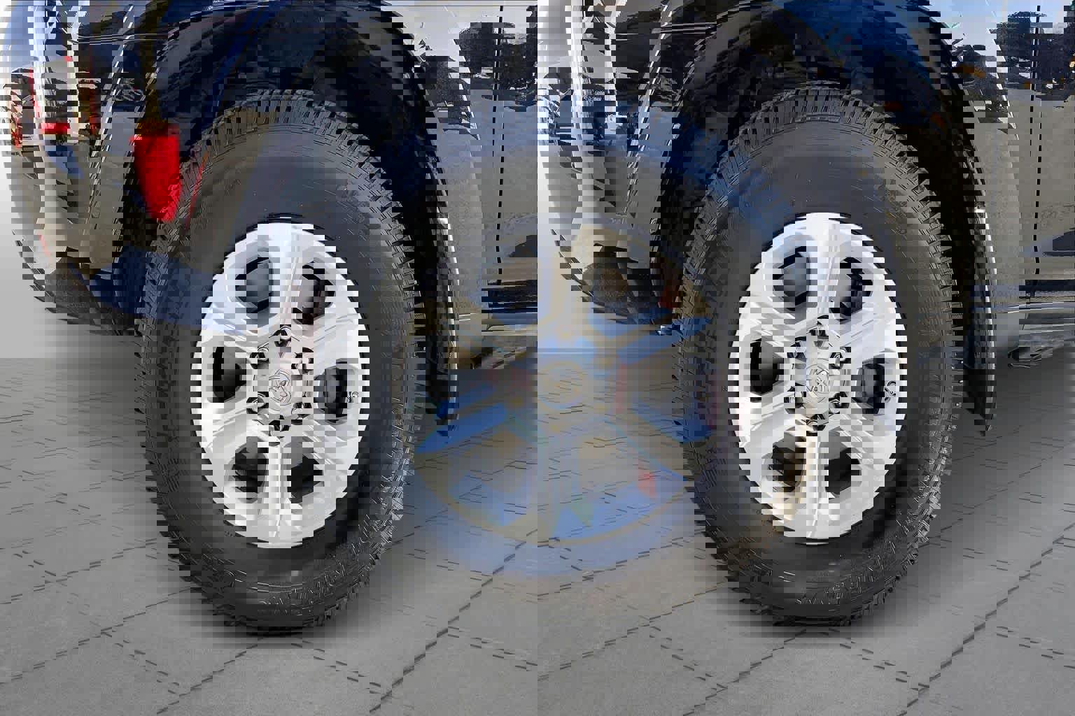 Used 2018 Toyota 4Runner SR5 Premium image 10