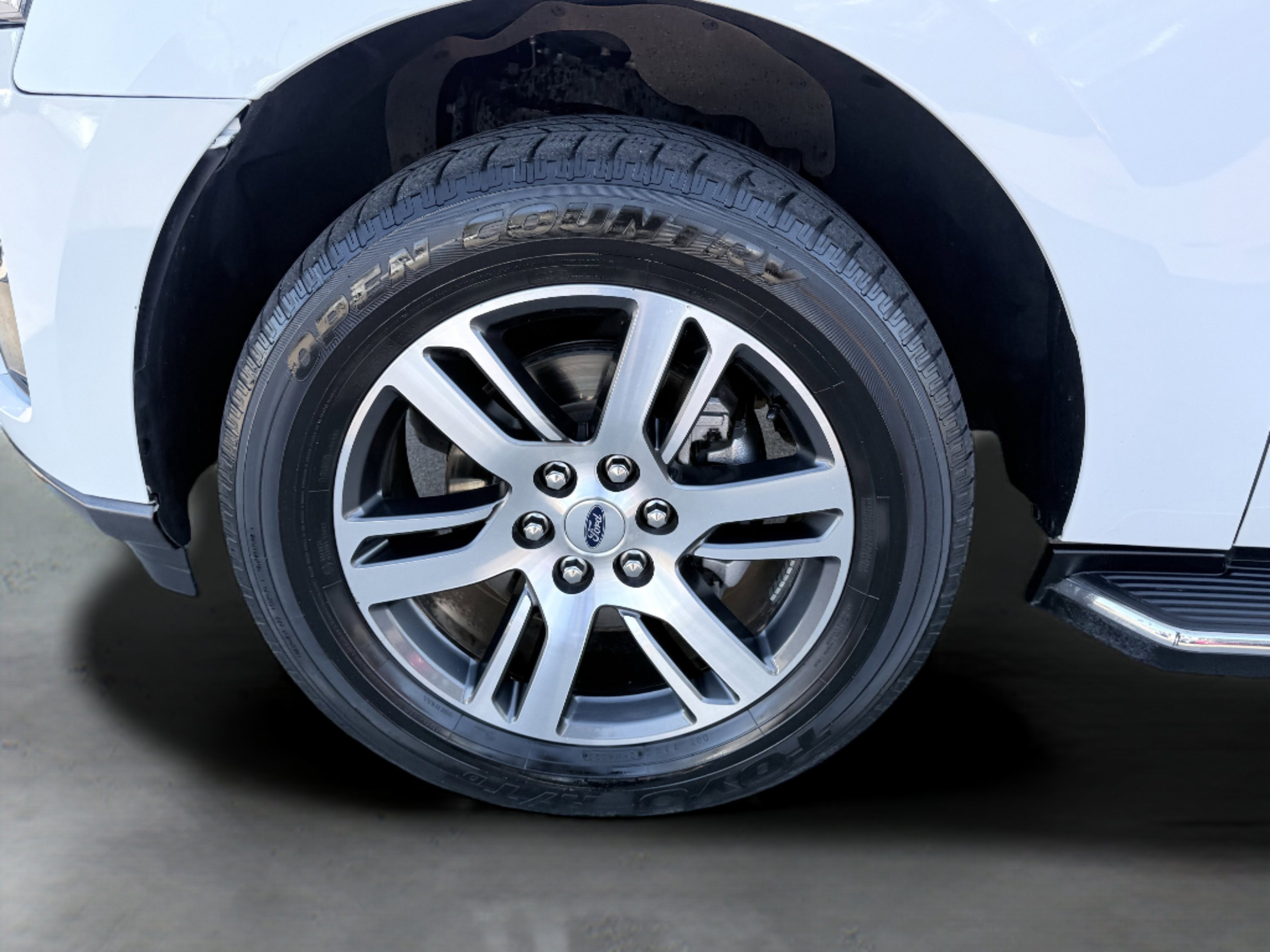 Used 2023 Ford Expedition Max Limited image 21