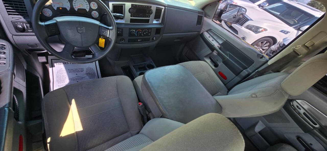 Used 2008 Dodge Ram 2500 Truck SXT image 15