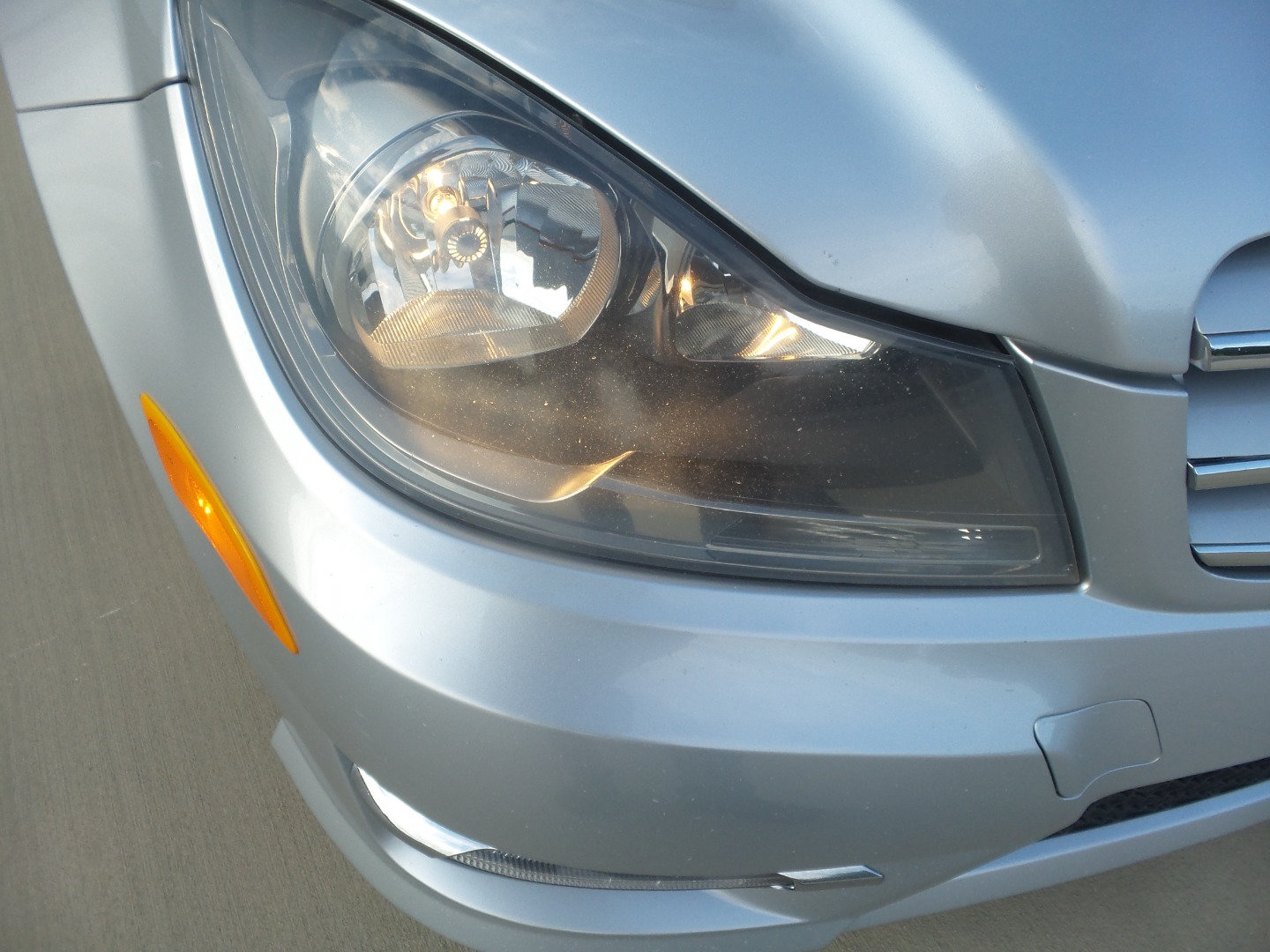 Used 2013 Mercedes-Benz C 250 Sedan image 29