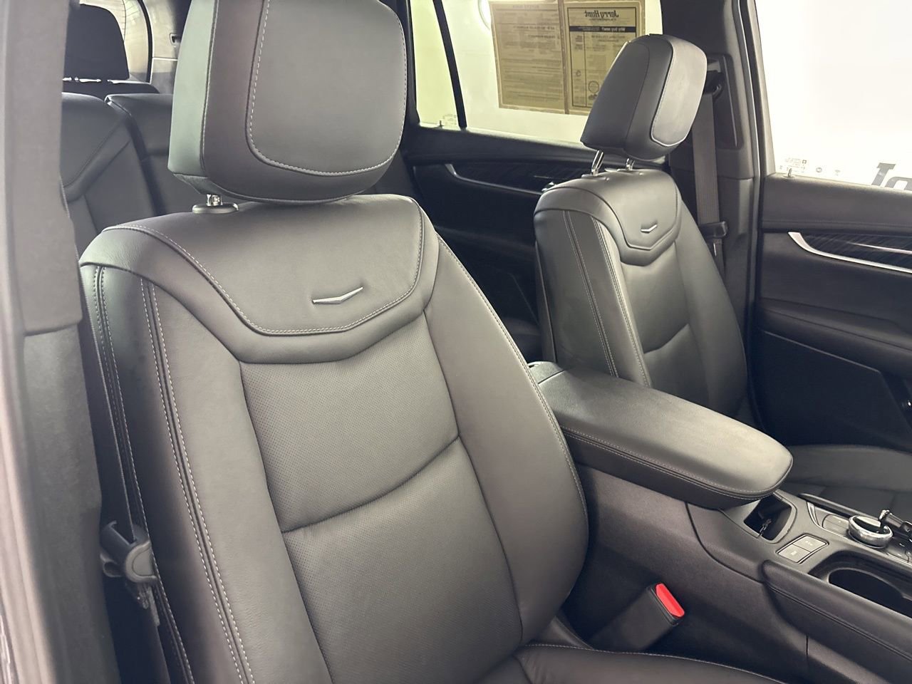 Used 2024 Cadillac XT6 Premium Luxury w/ LPO, Floor Liner Package image 30