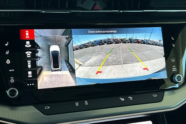 New 2025 Jeep Wagoneer S Launch Edition AWD/4WD image 3